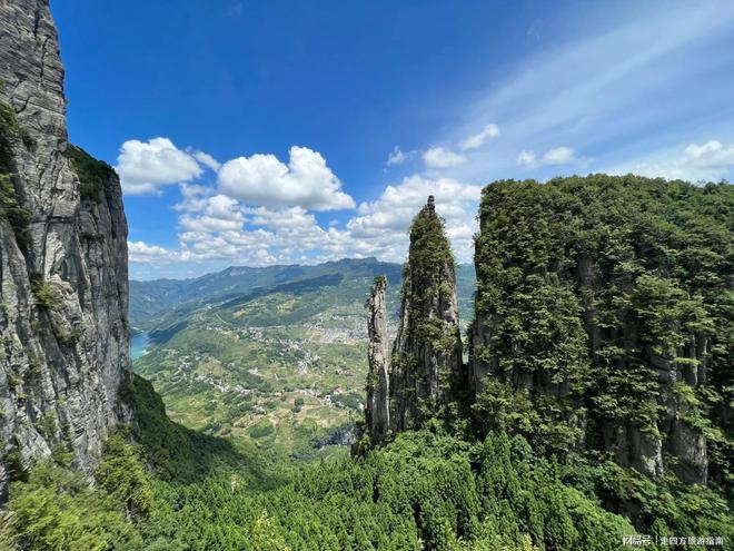 玩恩施五日游保姆级行程怎么安排划算麻将胡了游戏去恩施旅游五天四晚怎么(图1)
