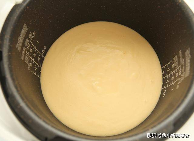 蛋糕”只需掌握这3步香甜松软好吃不腻麻将胡了2试玩模拟器电饭锅也能做“(图3)