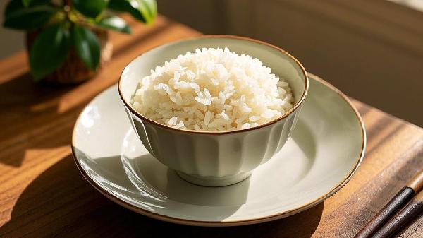 锅煮饭粘锅是怎么回事麻将胡了免费试玩电饭(图2)